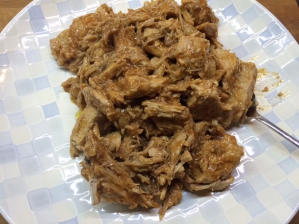 Carne di maiale cucinato nella slow cooker (1)
