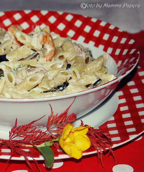 pasta-con-gamberetti-e-zucchine, pasta-veloce-con-filadelfia